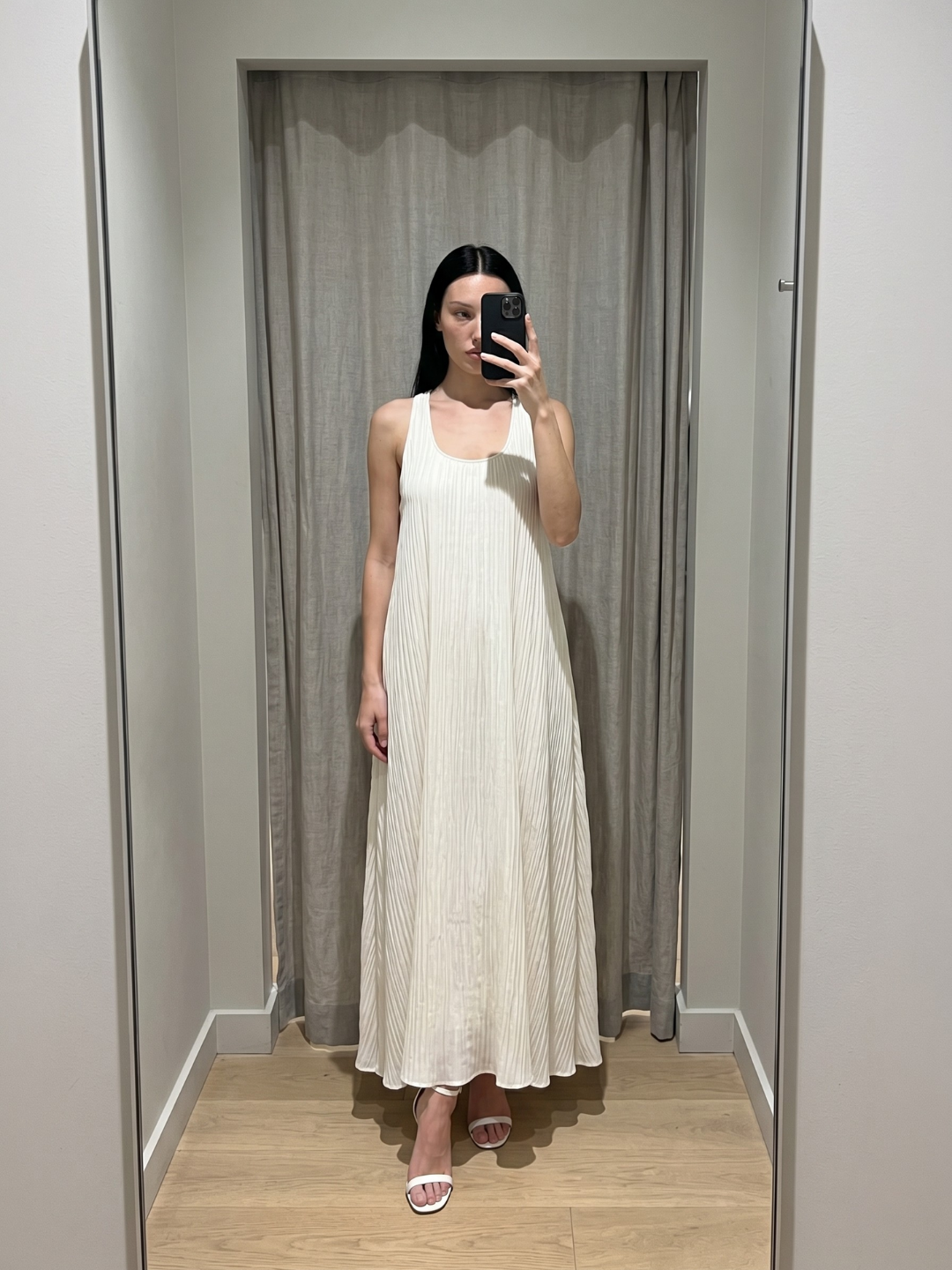SOLVANE Women's Pleated Sleeveless Maxi Dress