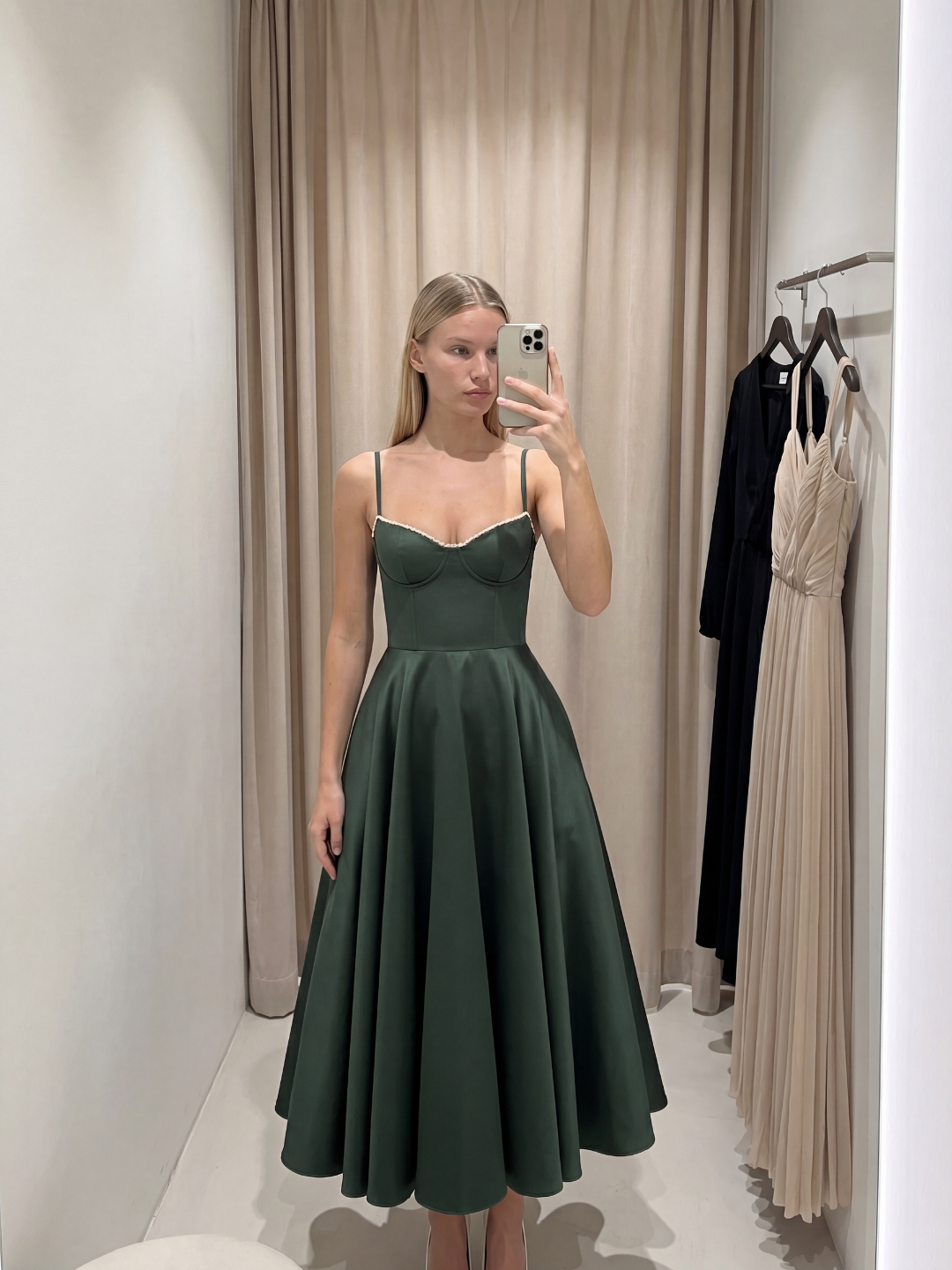 BELARINE Women's Sweetheart Bustier Tulle Midi Dress with Pockets