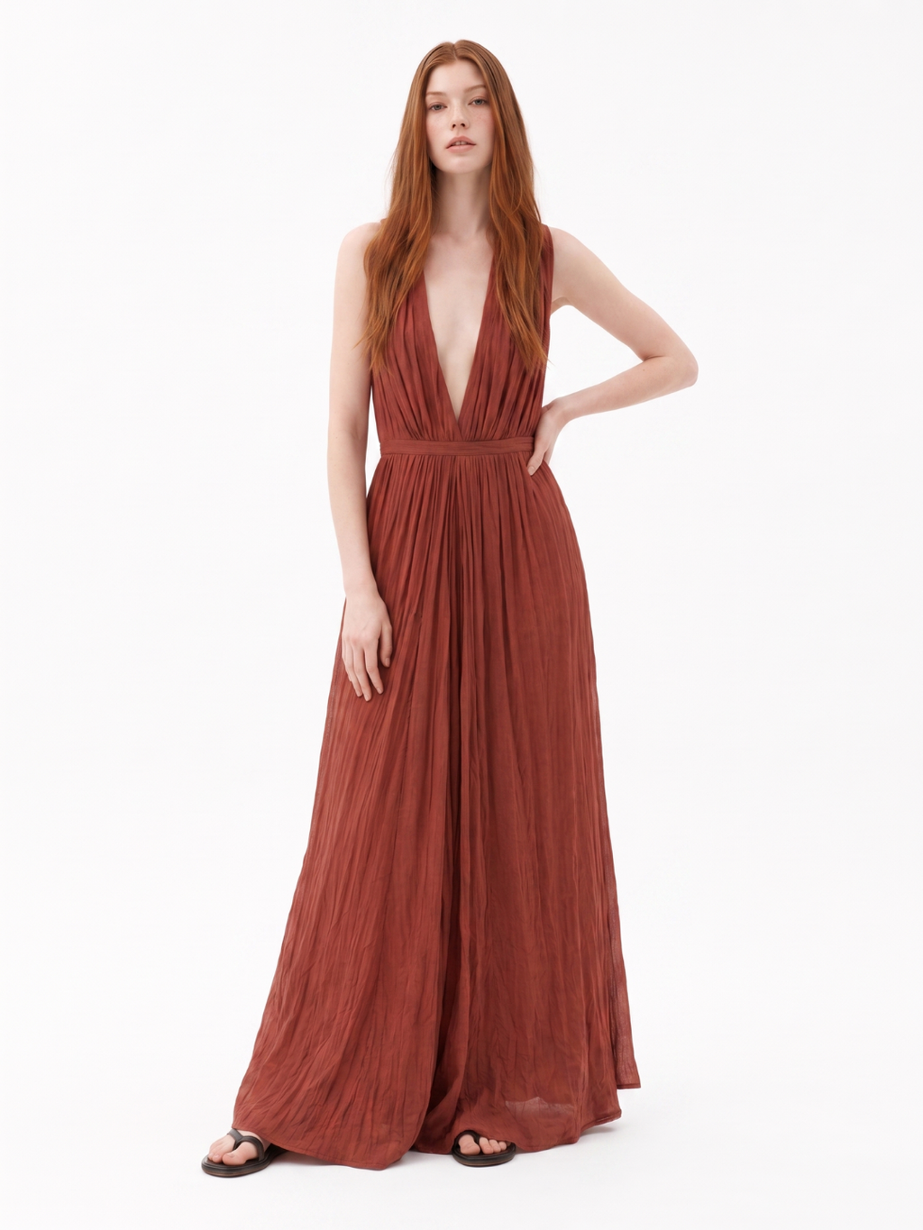 KALLISTE Women's Deep V-Neck Pleated Maxi Dress