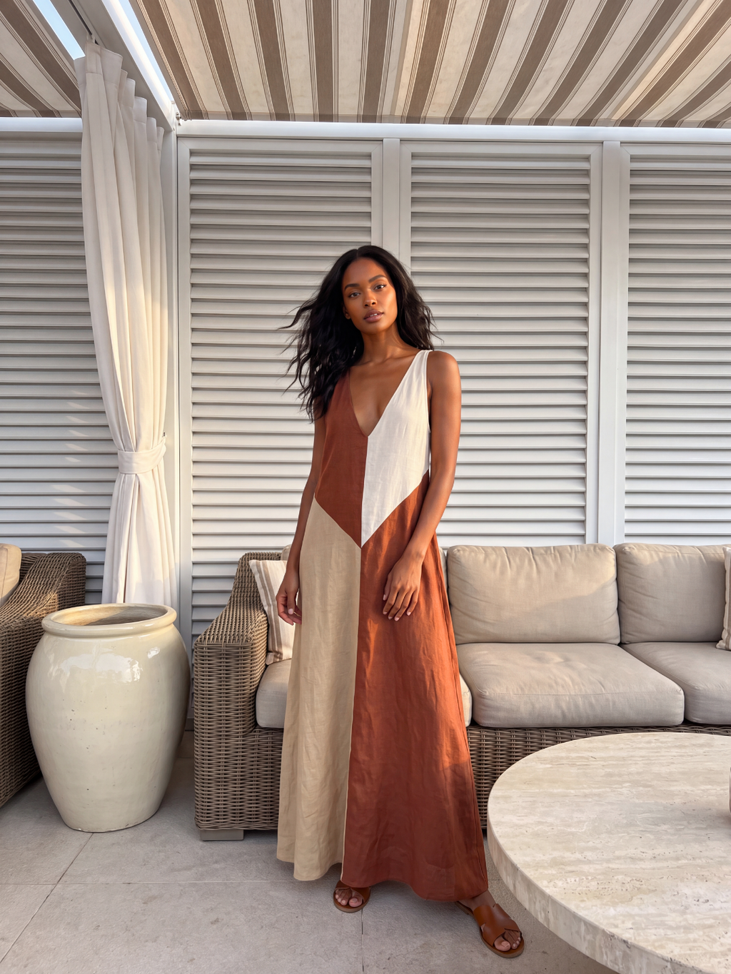 LUCIENNE Women's Colorblock V-Neck Sleeveless Maxi Dress