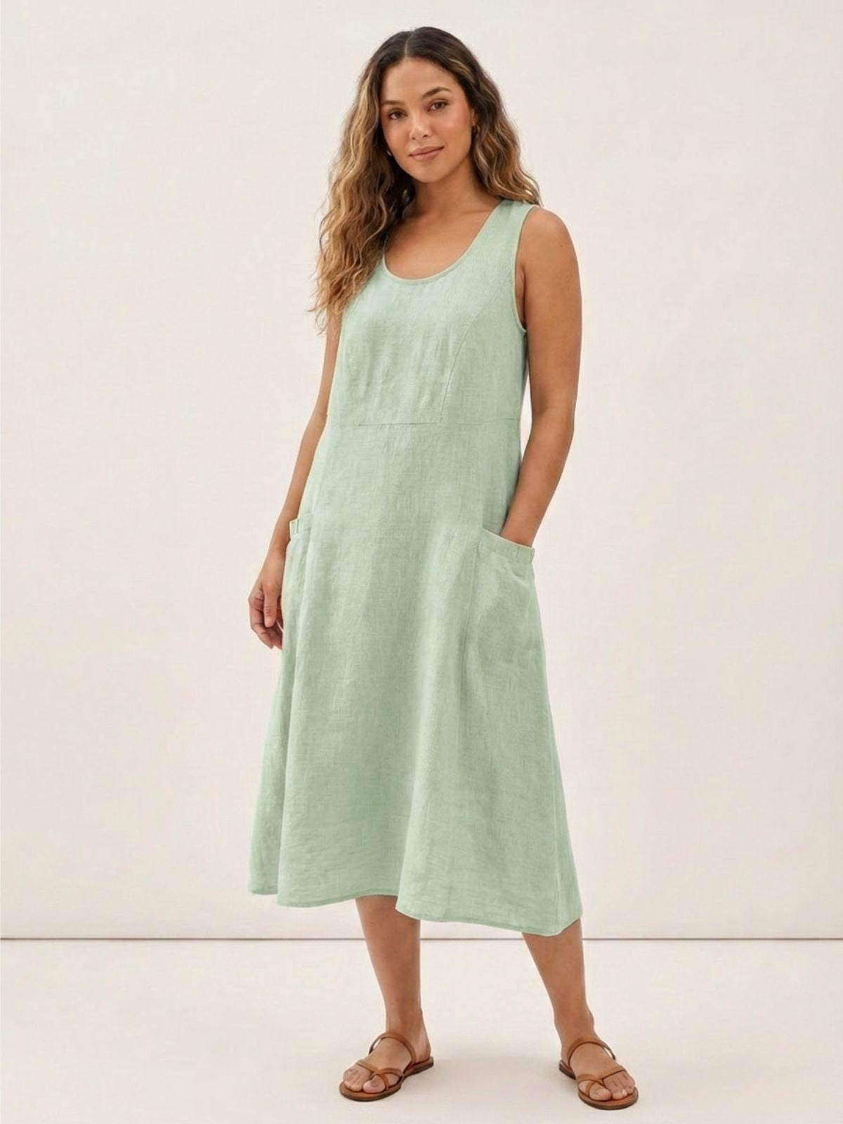 AMABEL Women's Sleeveless Linen Midi Dress with Pockets